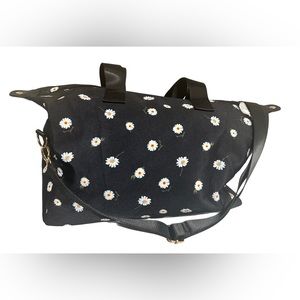 NWT Alice + Olivia Duffle Bag Flower Daisy Floral Weekend